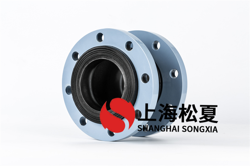 深井供水设备使用DN100可曲绕补偿器.jpg